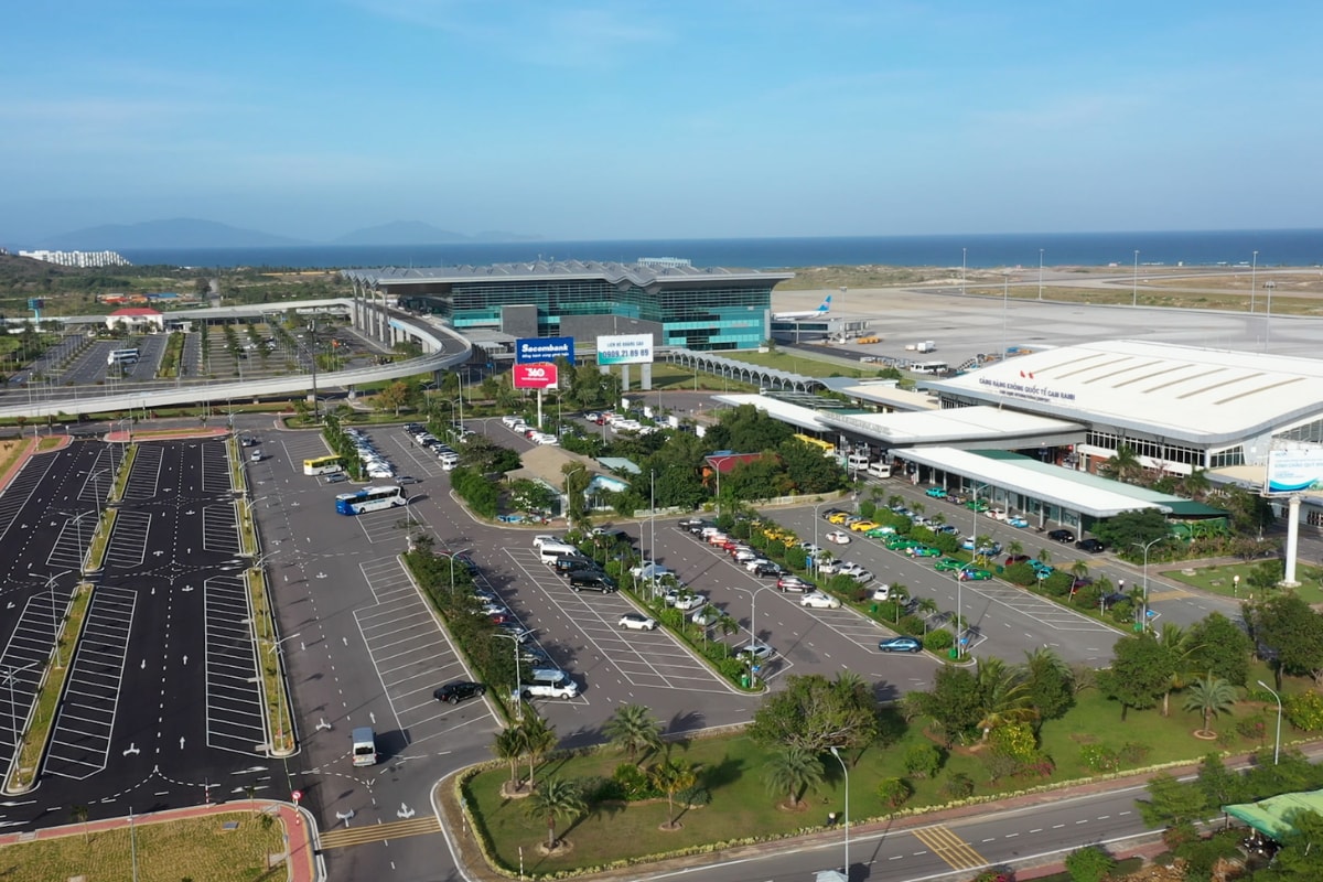 Nhà ga T1 và T2 sân bay Cam Ranh